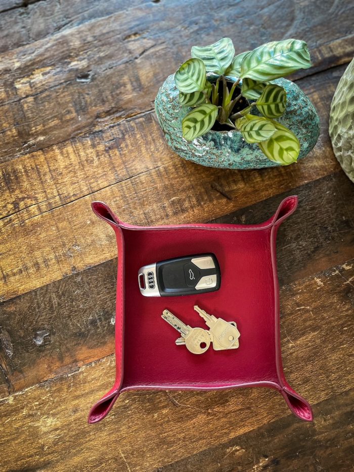 Vide poche cuir rouge